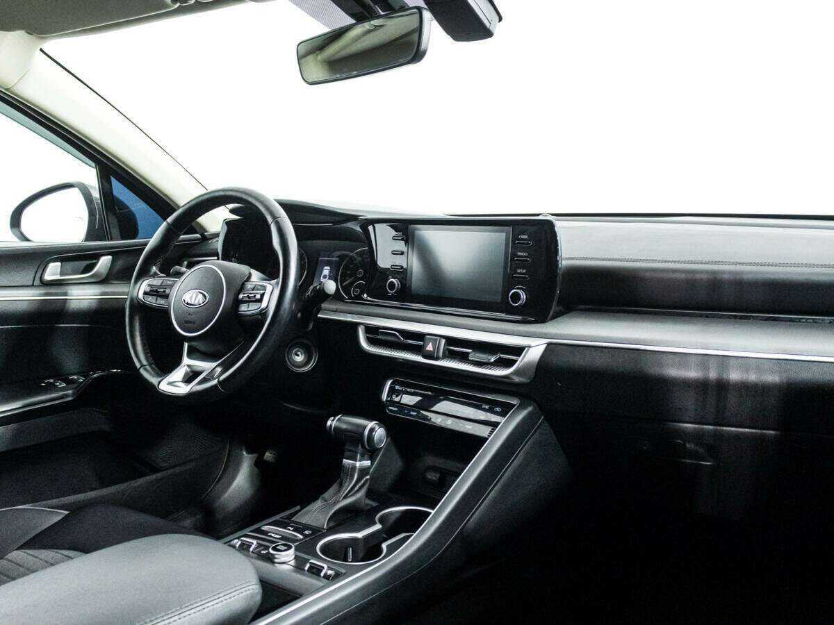 Купить Kia K5 с пробегом. Фото: #8