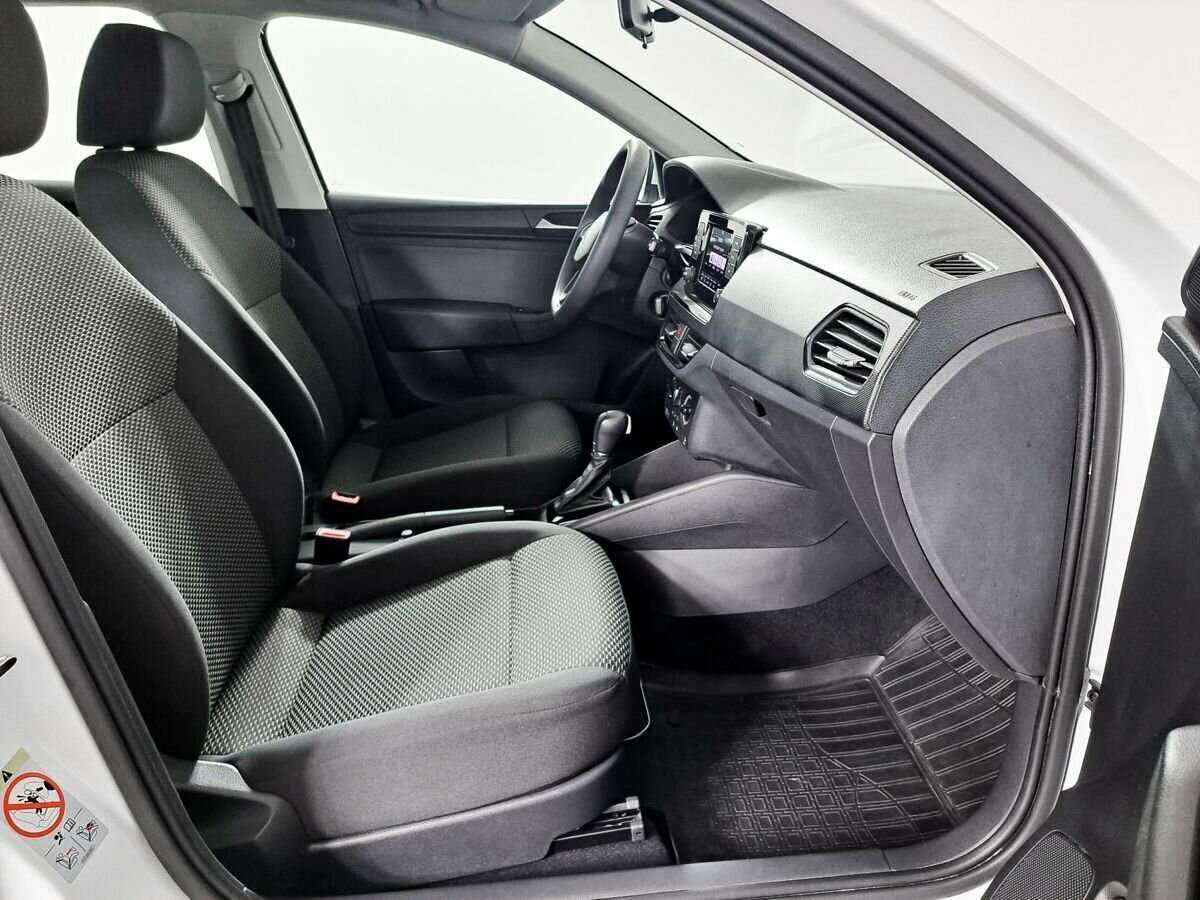 Купить Volkswagen Polo с пробегом. Фото: #6