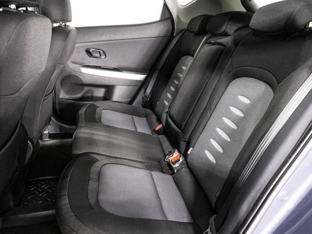 Купить Kia Ceed с пробегом. Фото: #9