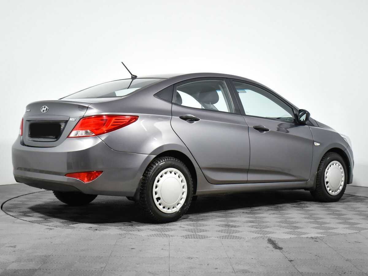 Купить Hyundai Solaris с пробегом. Фото: #4