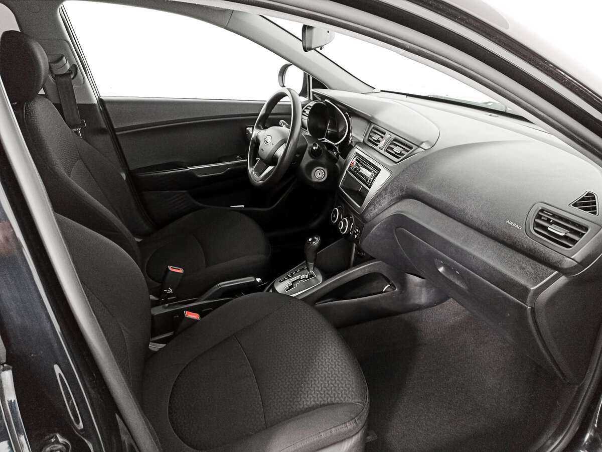 Купить Kia Rio с пробегом. Фото: #9