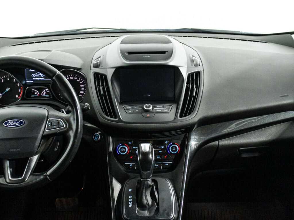Купить Ford Kuga с пробегом. Фото: #13