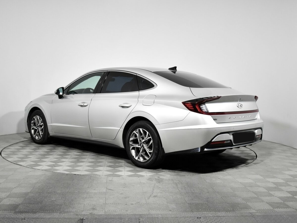 Купить Hyundai Sonata с пробегом. Фото: #6