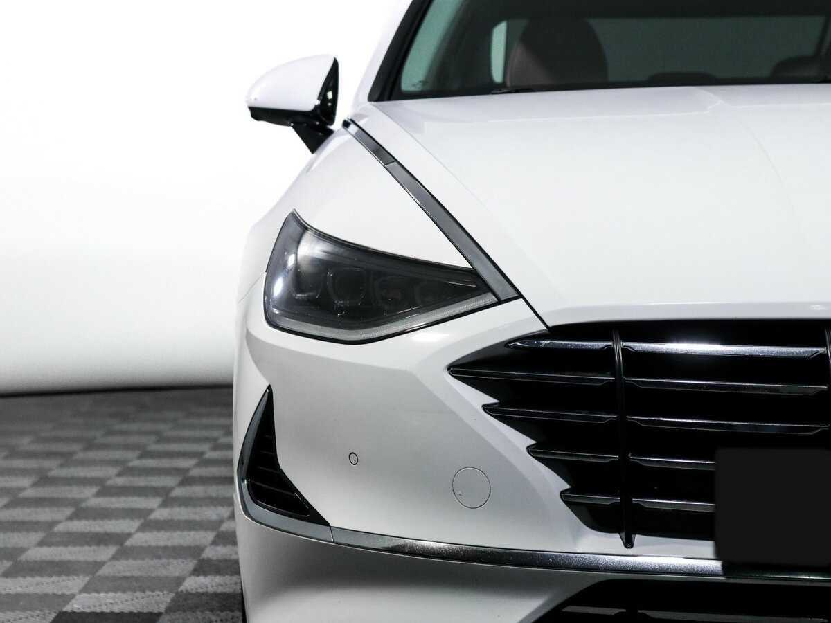 Купить Hyundai Sonata с пробегом. Фото: #17