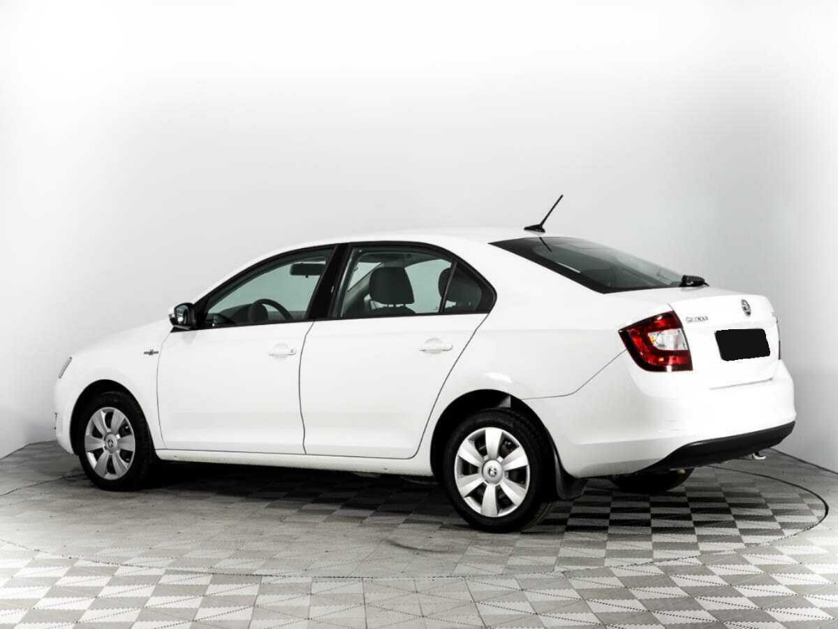 Купить Skoda Rapid с пробегом. Фото: #6