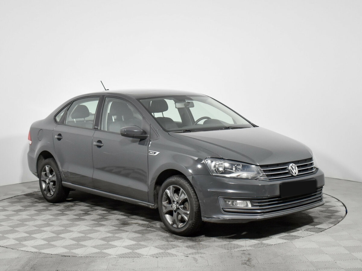 Купить Volkswagen Polo с пробегом. Фото: #2