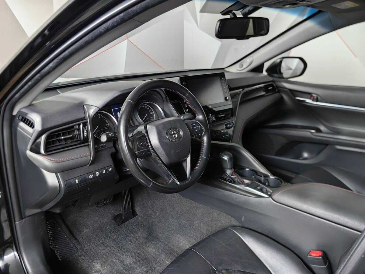 Купить Toyota Camry с пробегом. Фото: #13