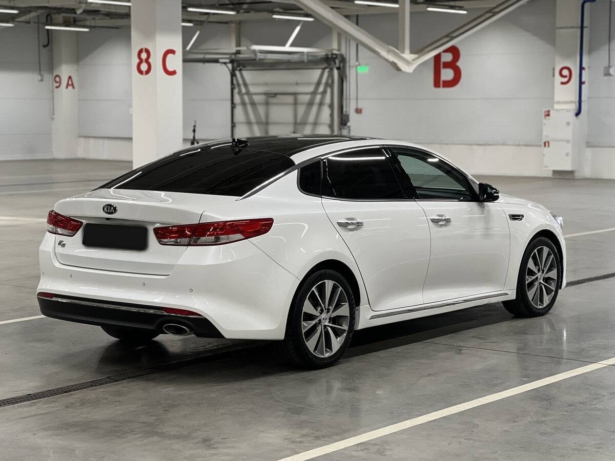 Купить Kia K5 с пробегом. Фото: #4