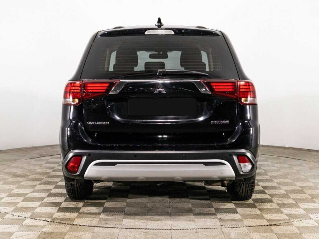Купить Mitsubishi Outlander с пробегом. Фото: #5