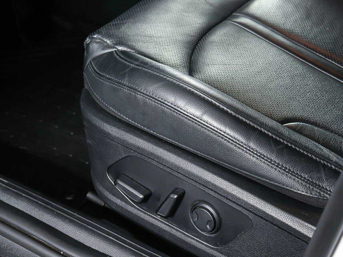 Купить Kia K5 с пробегом. Фото: #14