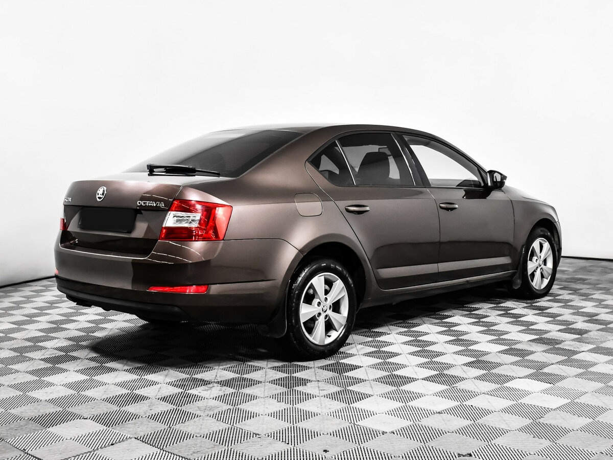 Купить Skoda Octavia с пробегом. Фото: #3