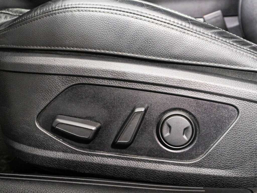 Купить Kia K5 с пробегом. Фото: #21