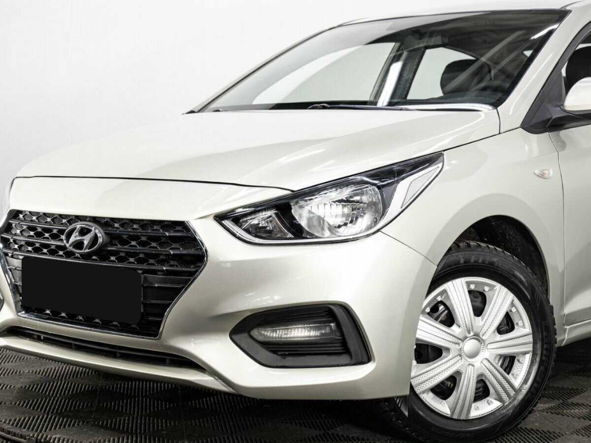 Купить Hyundai Solaris с пробегом. Фото: #6