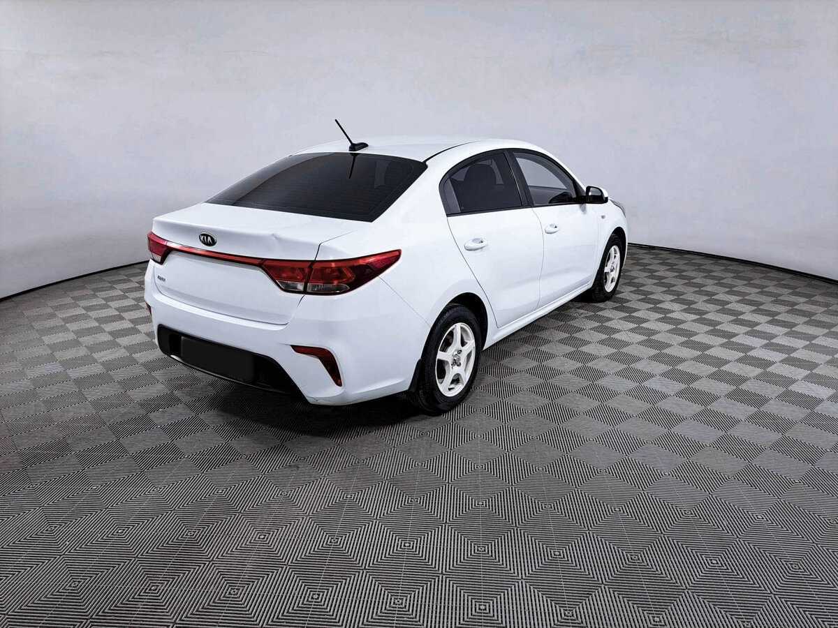 Купить Kia Rio с пробегом. Фото: #4
