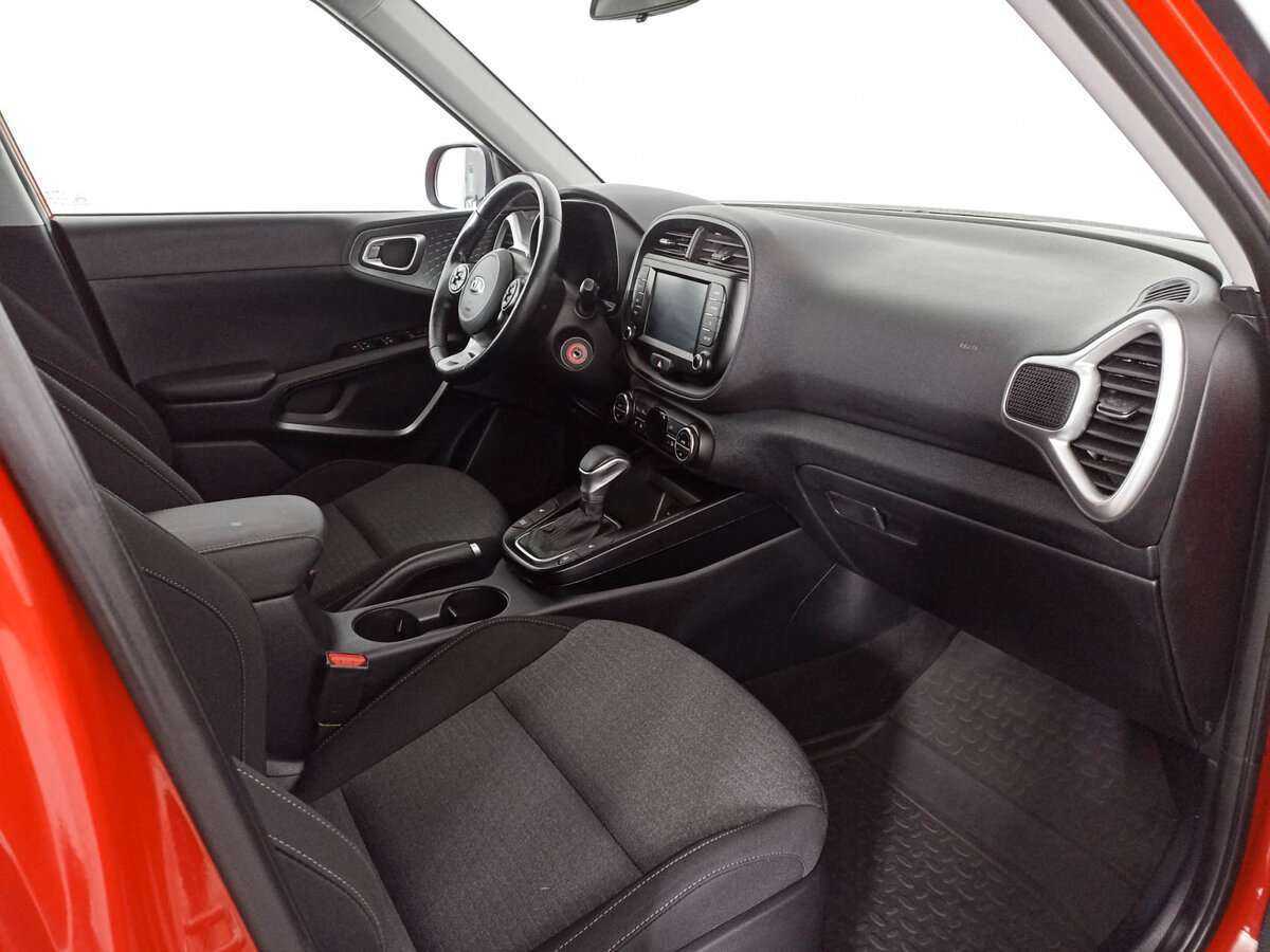 Купить Kia Soul с пробегом. Фото: #7