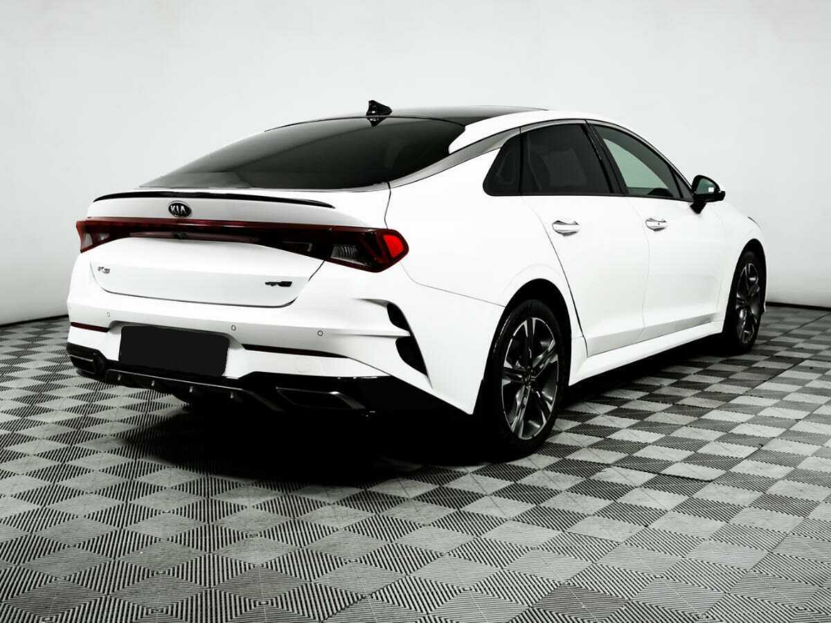 Купить Kia K5 с пробегом. Фото: #4