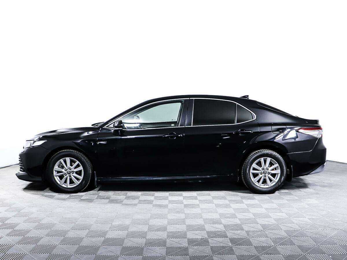 Купить Toyota Camry с пробегом. Фото: #2