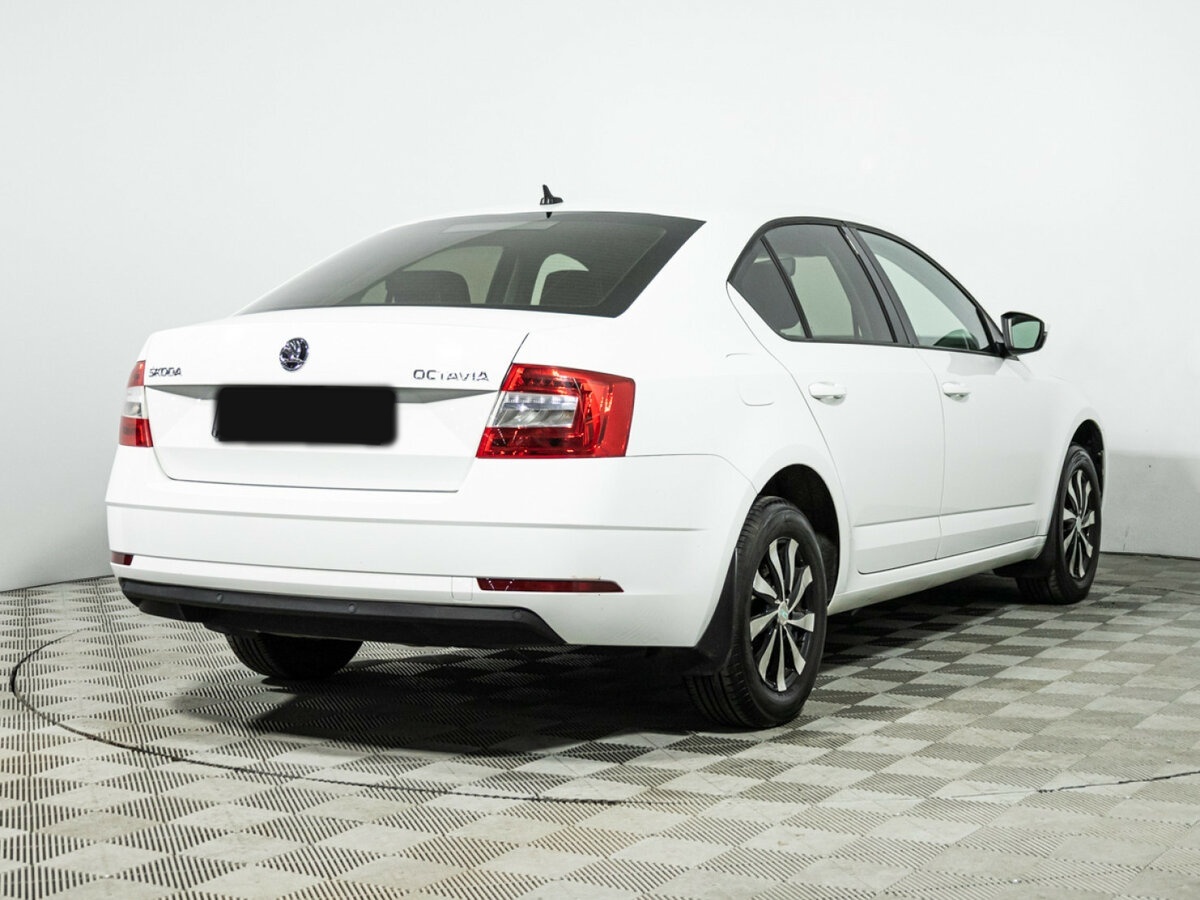 Купить Skoda Octavia с пробегом. Фото: #3