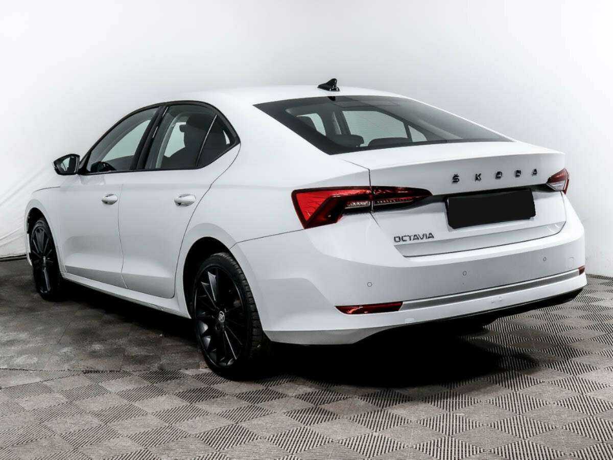 Купить Skoda Octavia с пробегом. Фото: #4