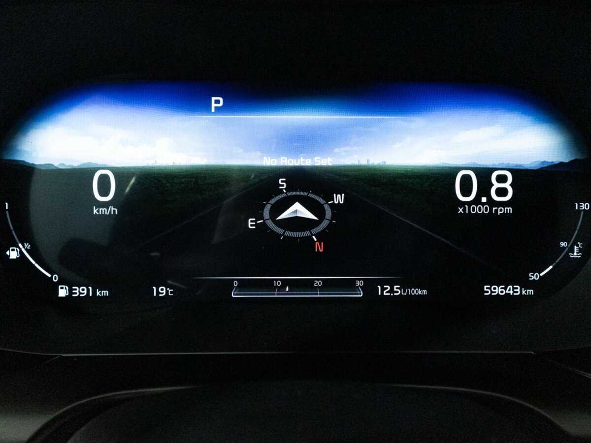 Купить Kia K5 с пробегом. Фото: #11