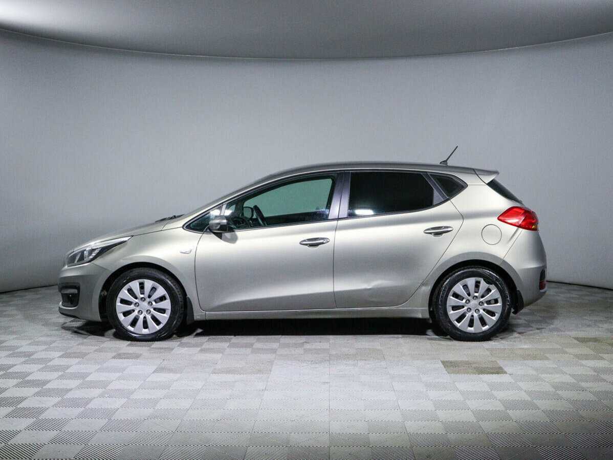 Купить Kia Ceed с пробегом. Фото: #7