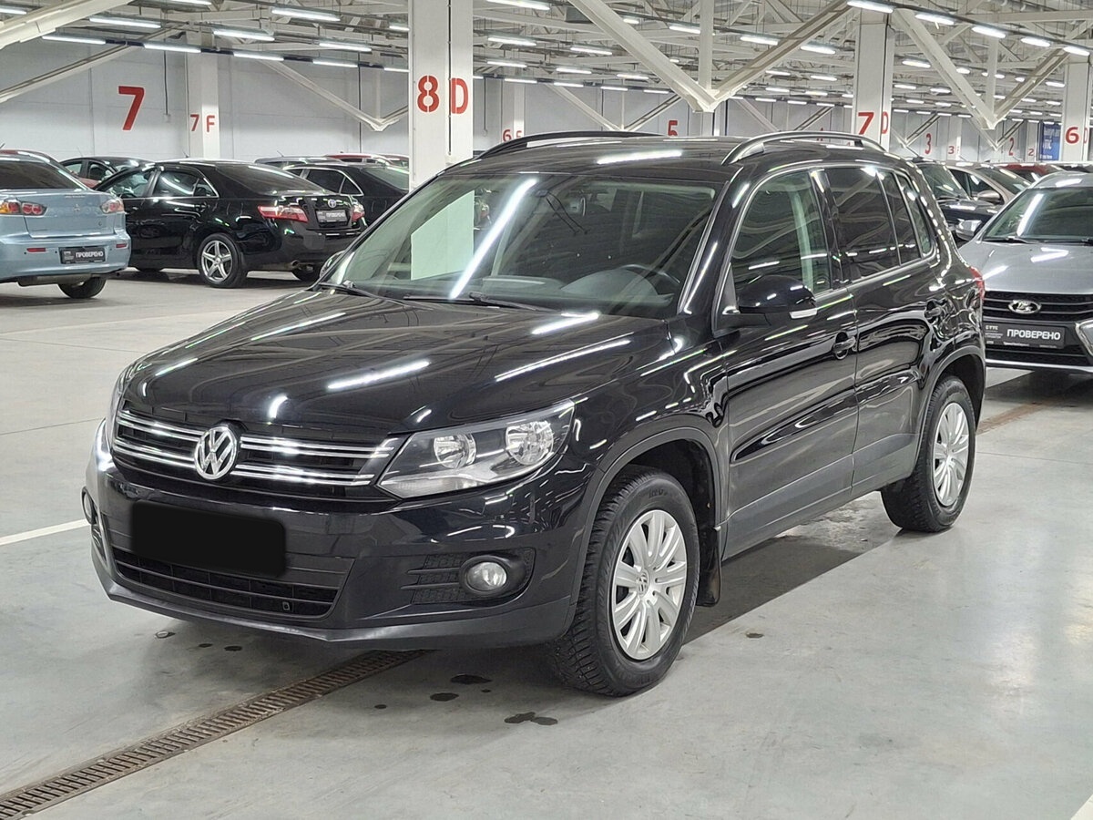 Купить Volkswagen Tiguan с пробегом. Посмотреть фото