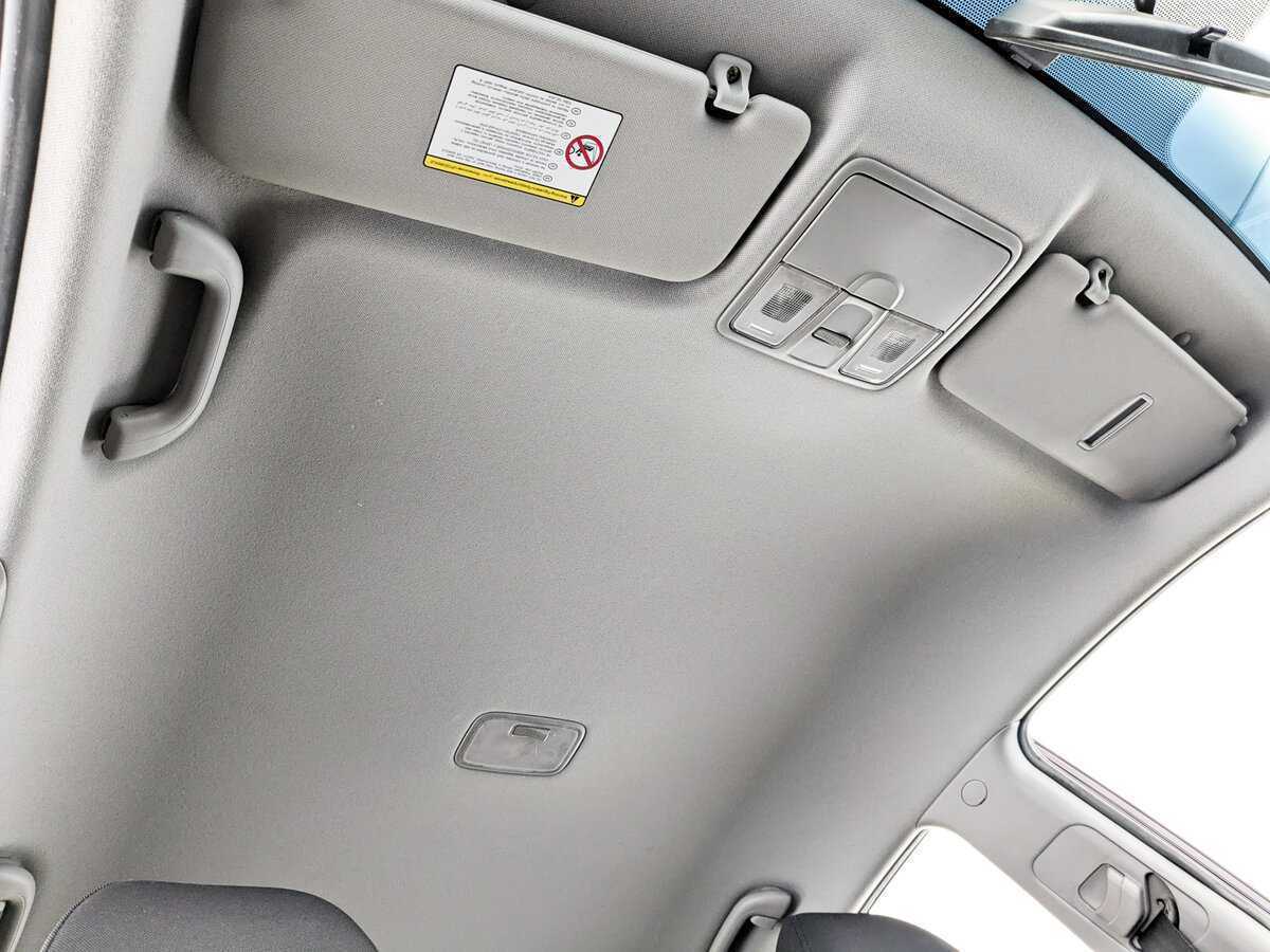 Купить Hyundai Solaris с пробегом. Фото: #17