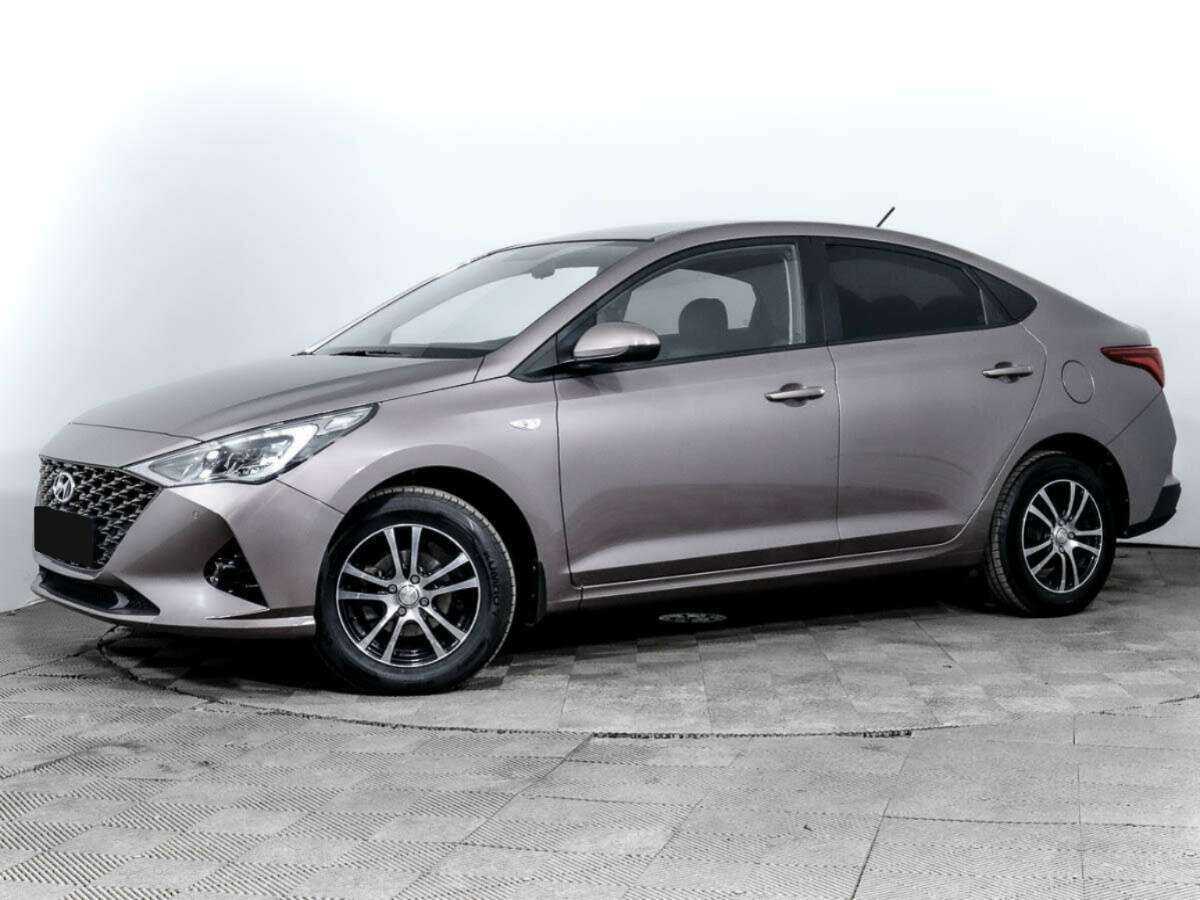 Купить Hyundai Solaris с пробегом. Посмотреть фото