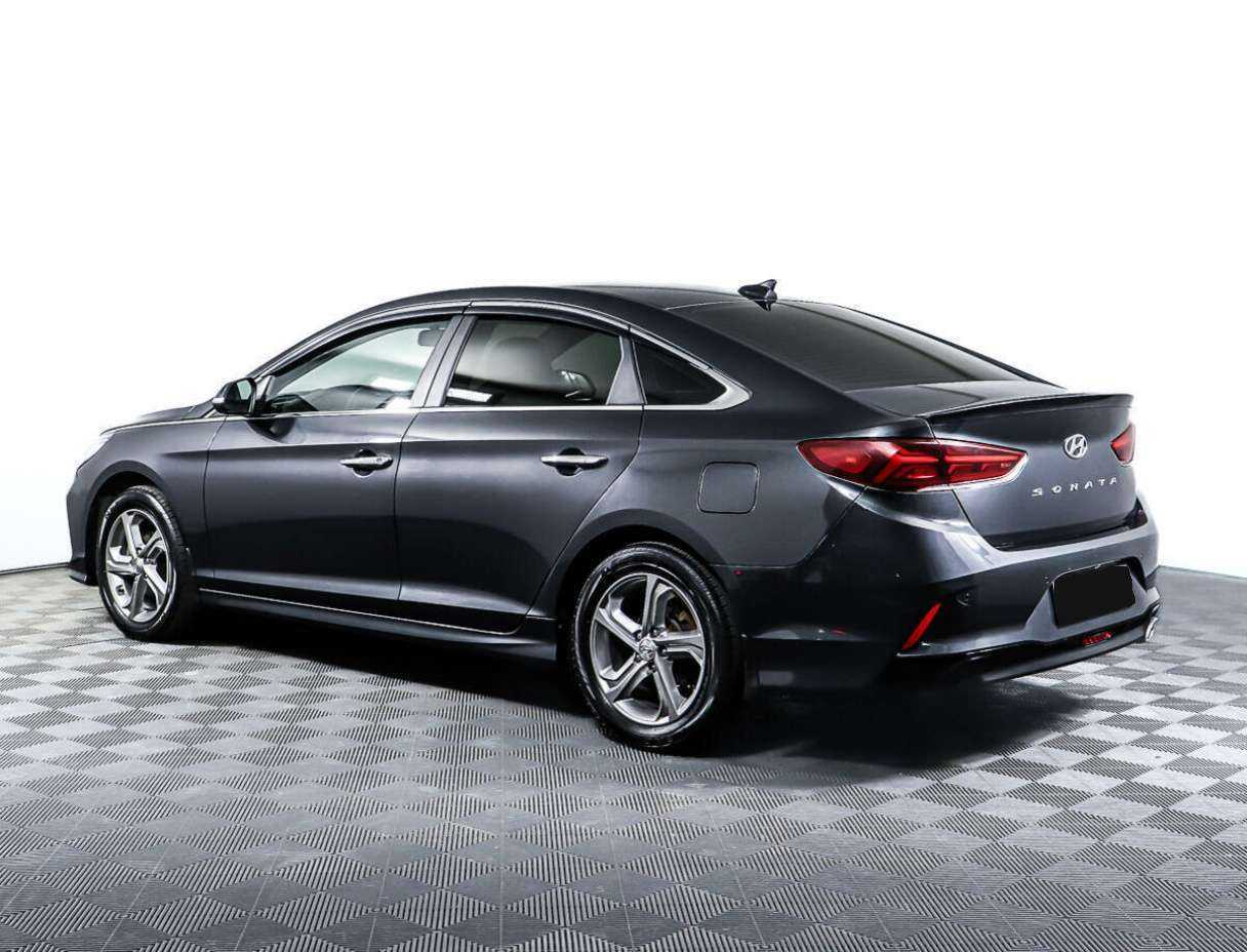 Купить Hyundai Sonata с пробегом. Фото: #6