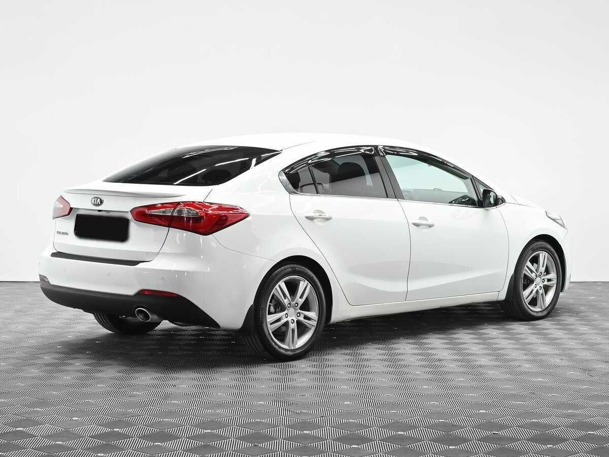 Купить Kia Cerato с пробегом. Фото: #2
