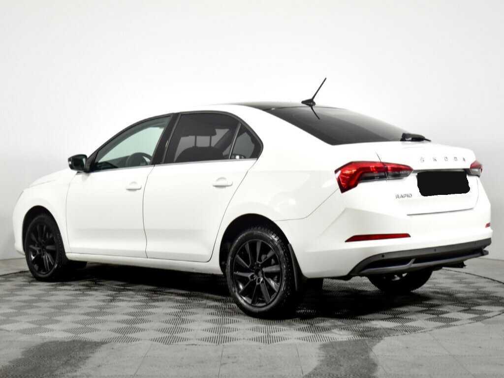 Купить Skoda Rapid с пробегом. Фото: #6