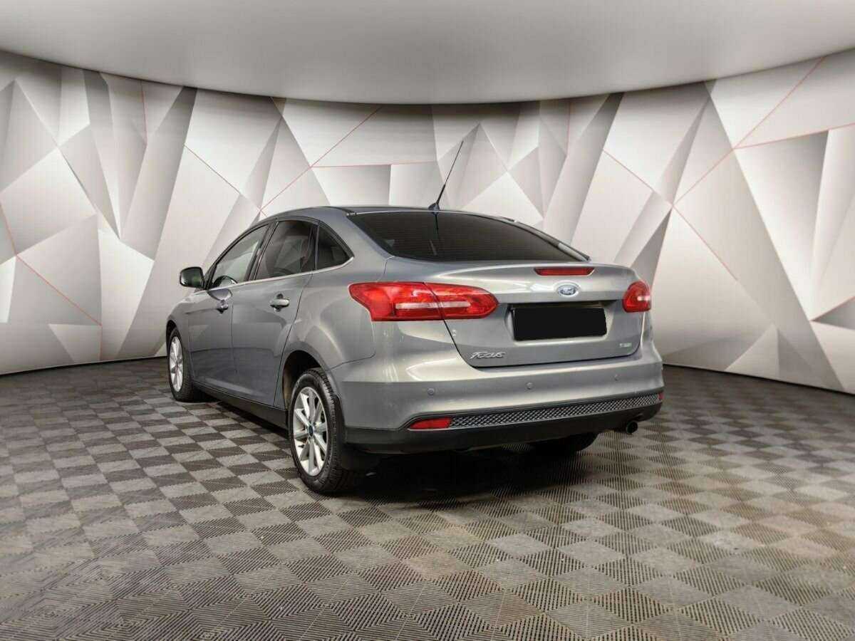 Купить Ford Focus с пробегом. Фото: #3