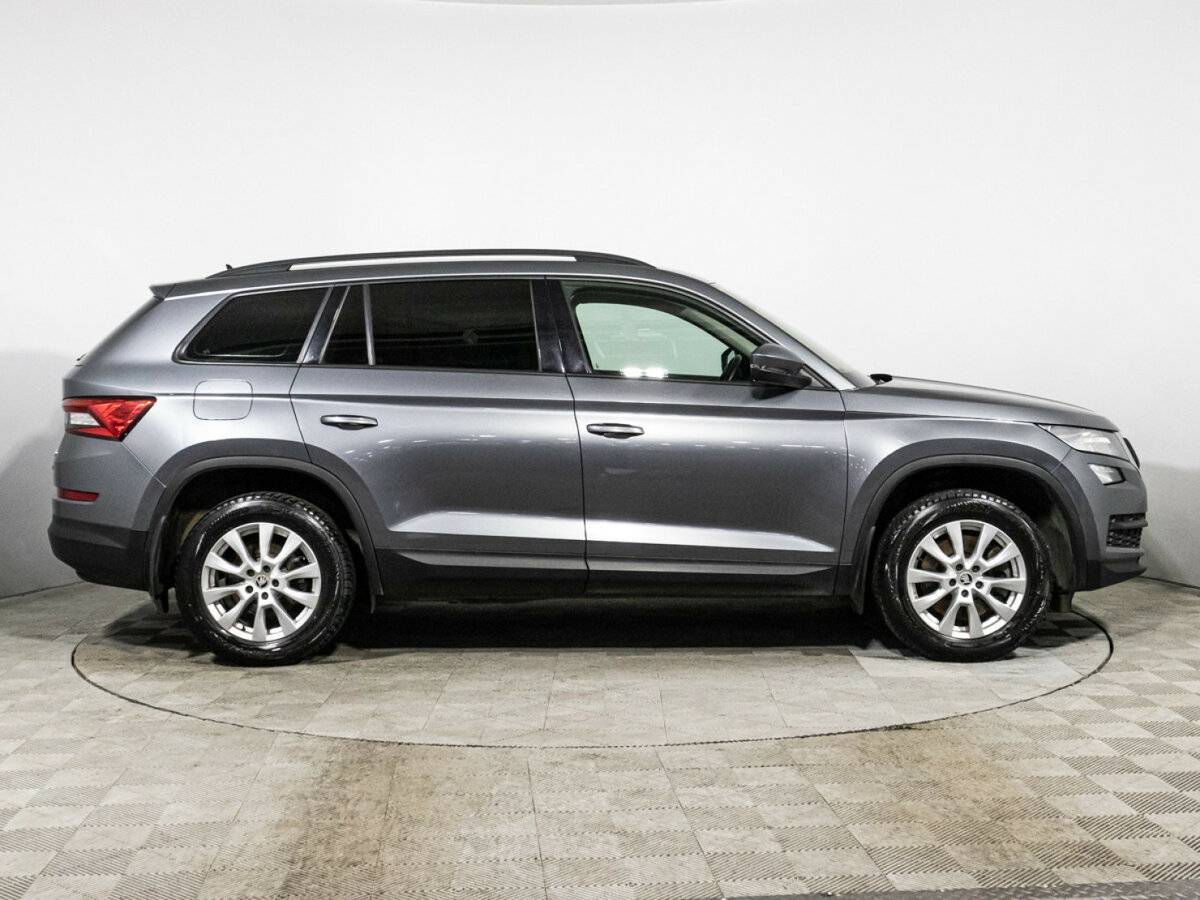 Купить Skoda Kodiaq с пробегом. Фото: #3