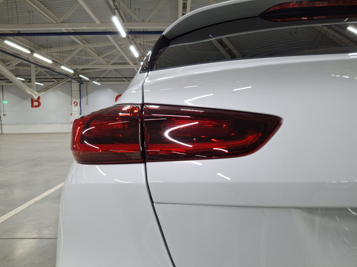 Купить Kia XCeed с пробегом. Фото: #8