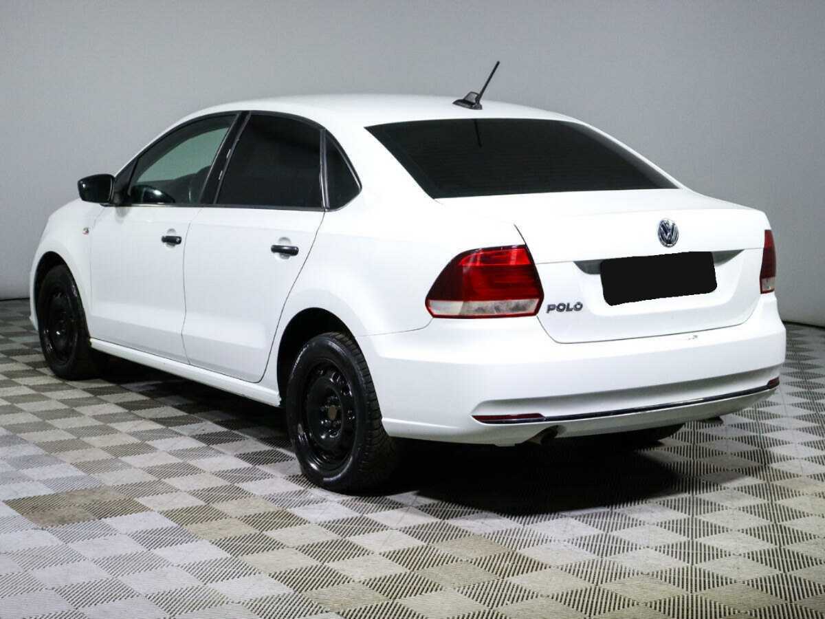 Купить Volkswagen Polo с пробегом. Фото: #5
