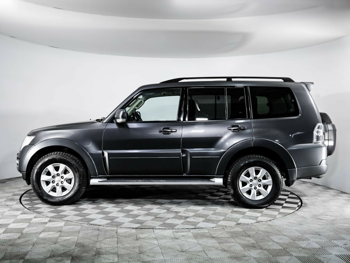 Купить Mitsubishi Pajero с пробегом. Фото: #7