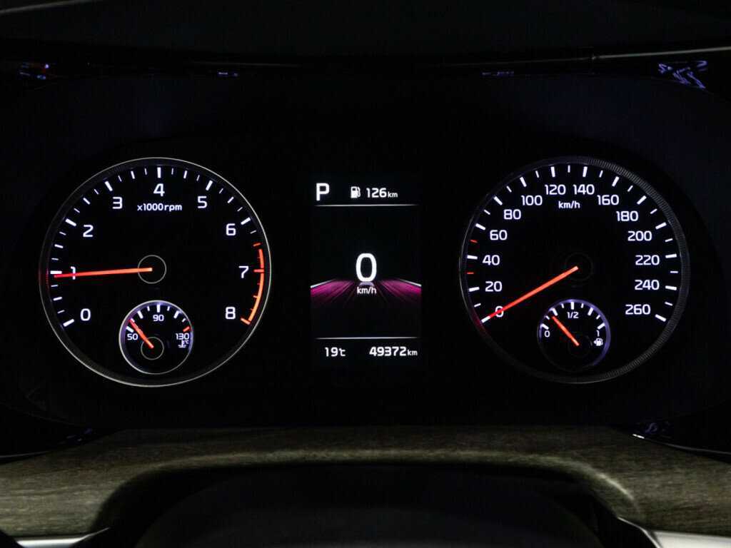 Купить Kia K5 с пробегом. Фото: #12