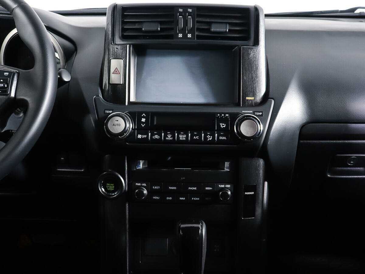 Купить Toyota Land Cruiser Prado с пробегом. Фото: #11