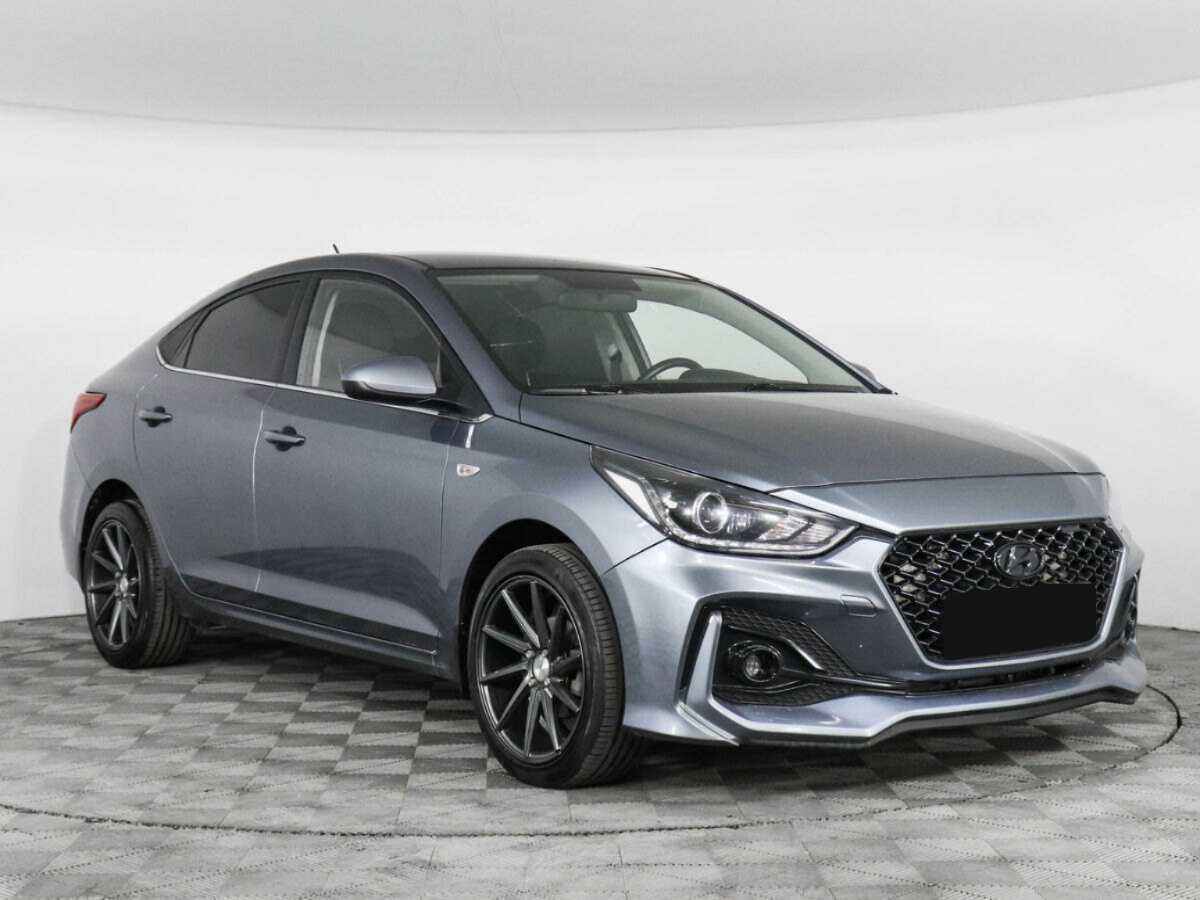 Купить Hyundai Solaris с пробегом. Фото: #2