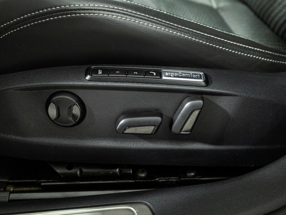 Купить Volkswagen Passat с пробегом. Фото: #13