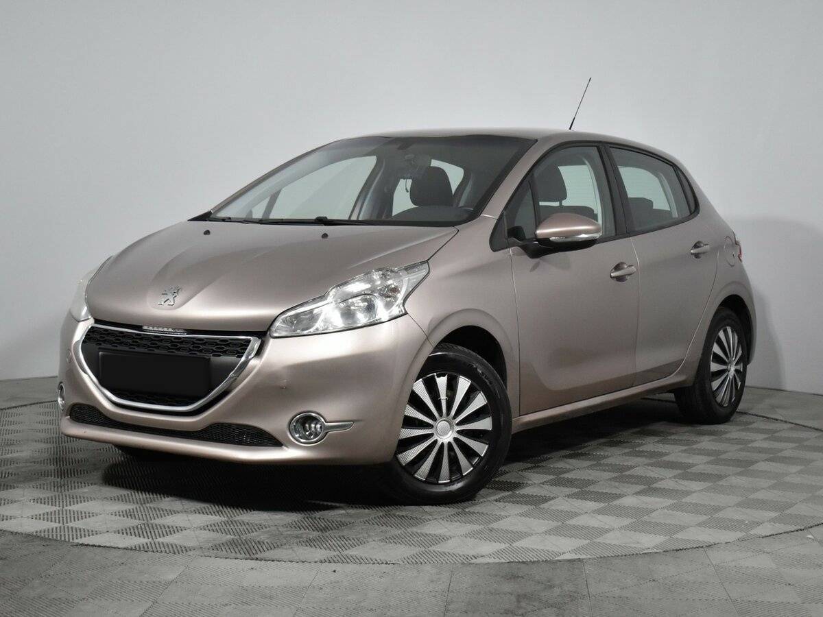 Купить Peugeot 208 с пробегом. Посмотреть фото