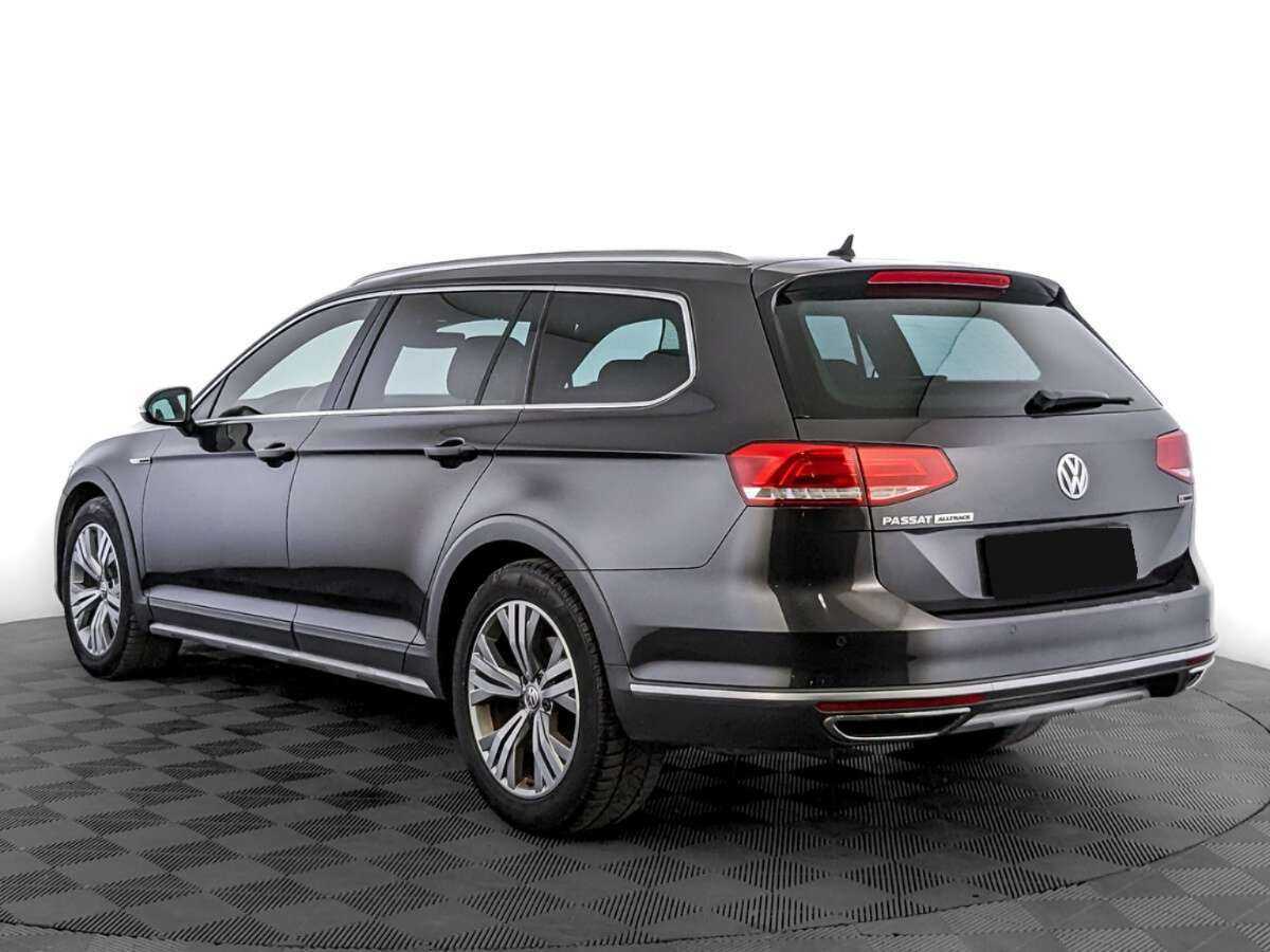 Купить Volkswagen Passat с пробегом. Фото: #6