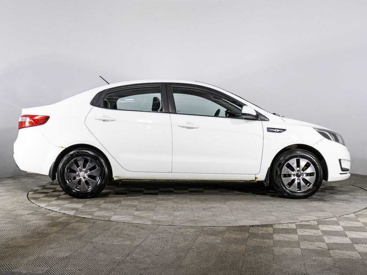 Купить Kia Rio с пробегом. Фото: #3