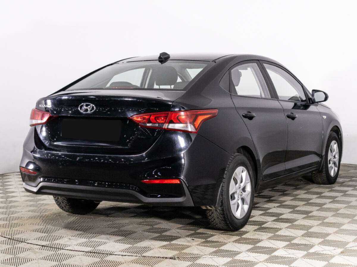Купить Hyundai Solaris с пробегом. Фото: #4