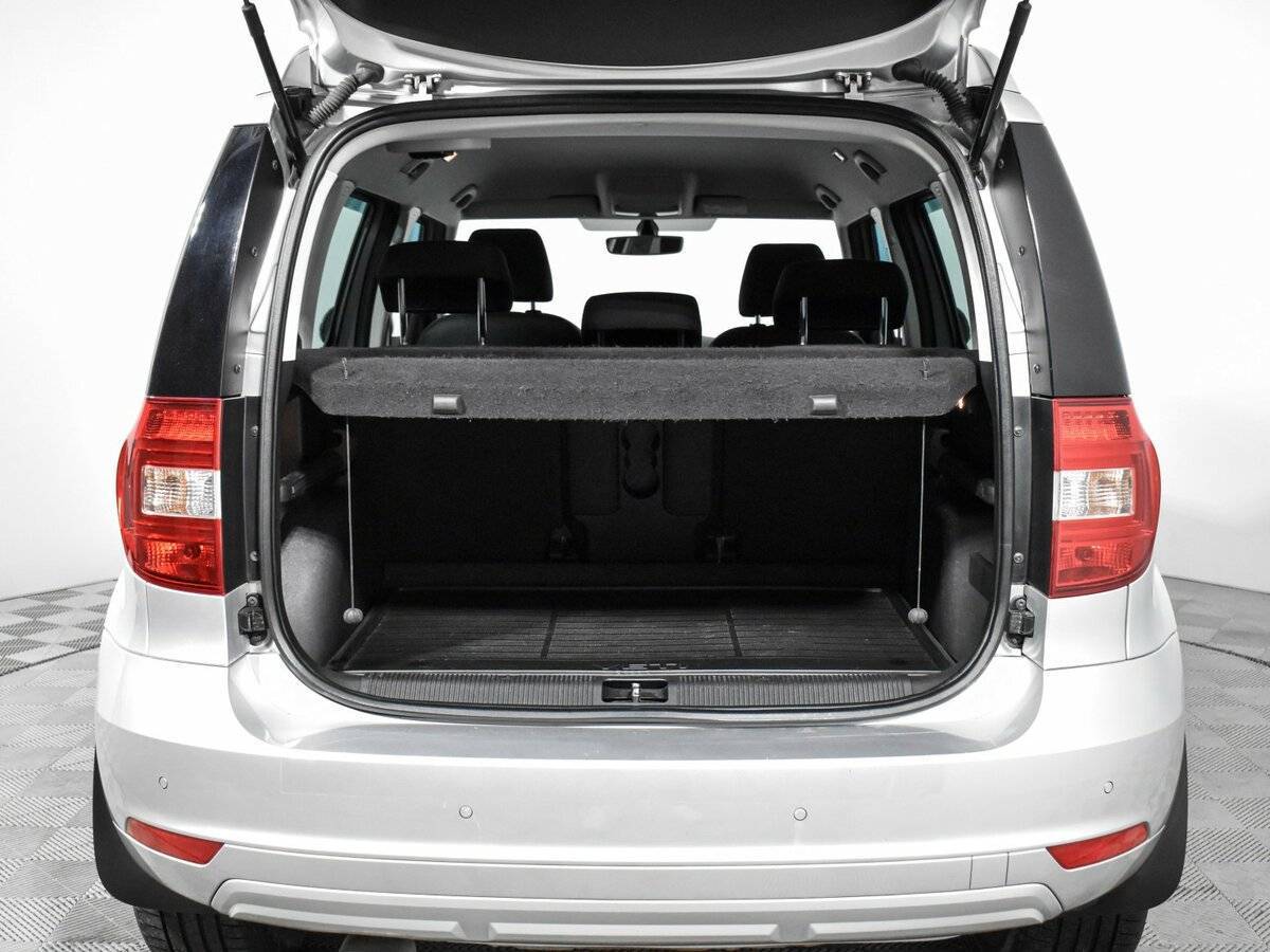 Купить Skoda Yeti с пробегом. Фото: #16