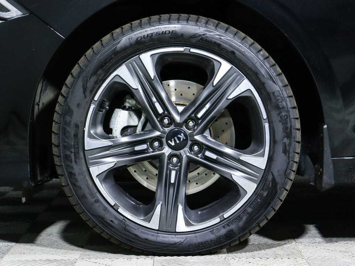 Купить Kia K5 с пробегом. Фото: #13