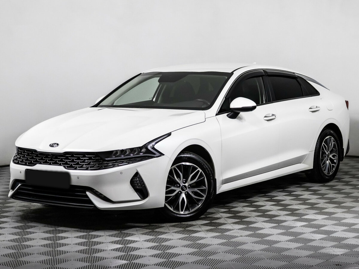 Купить Kia K5 с пробегом. Посмотреть фото