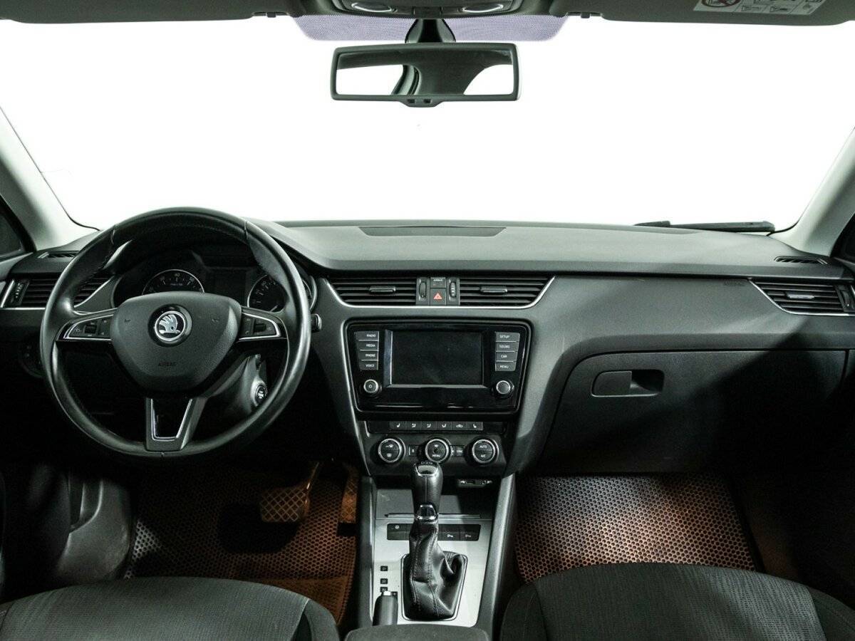 Купить Skoda Octavia с пробегом. Фото: #12