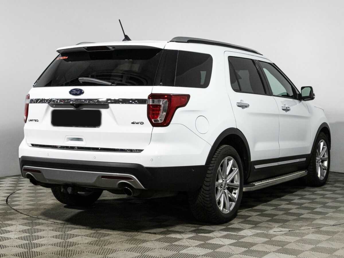 Купить Ford Explorer с пробегом. Фото: #4