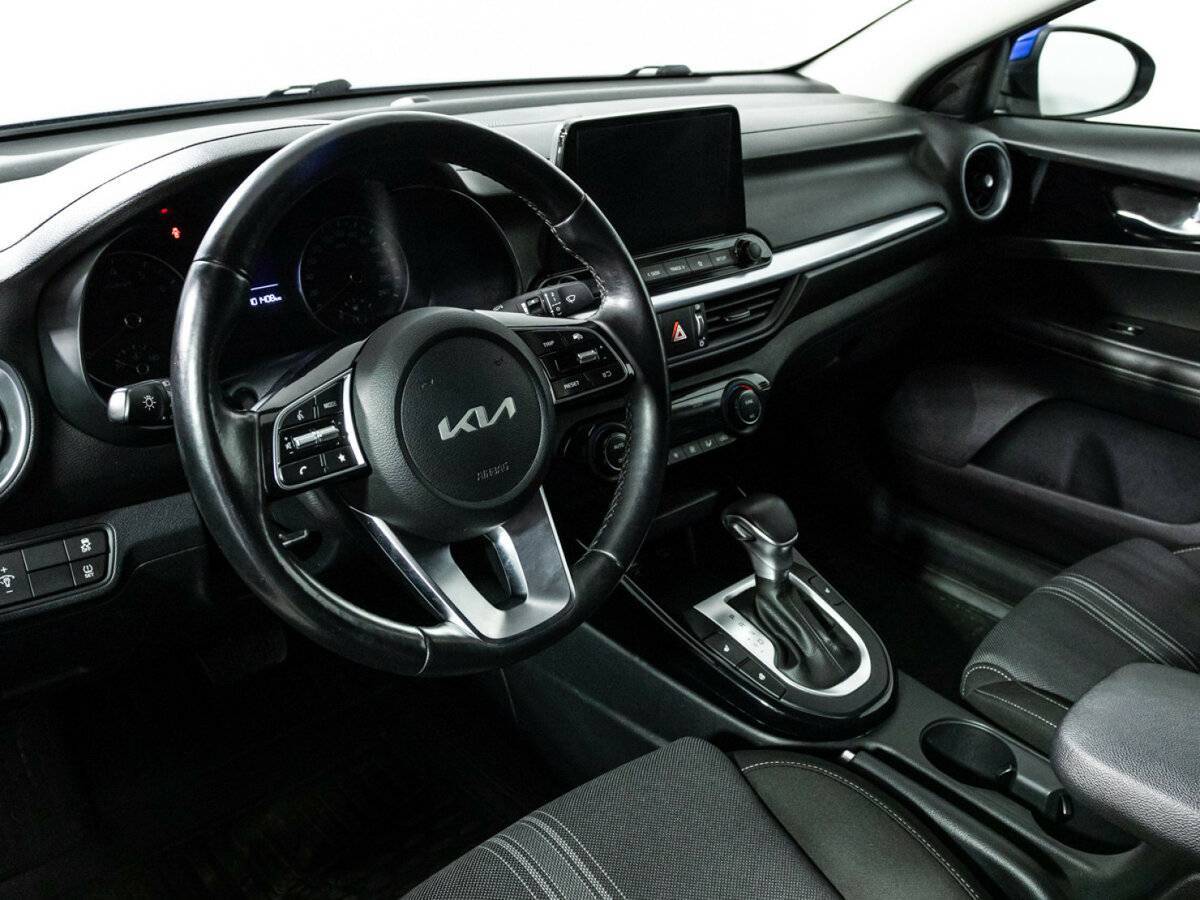 Купить Kia Cerato с пробегом. Фото: #10